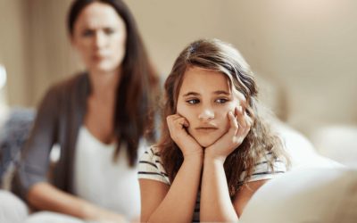 #215 – Warum wir als Eltern bestimmen, ob eine Situation eskaliert oder es maximal Gemotze gibt – Anna im Interview mit Kiran zum Drei-Schritte-Modell