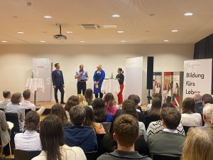 Bildung fürs Leben - Podiumsdiskussion