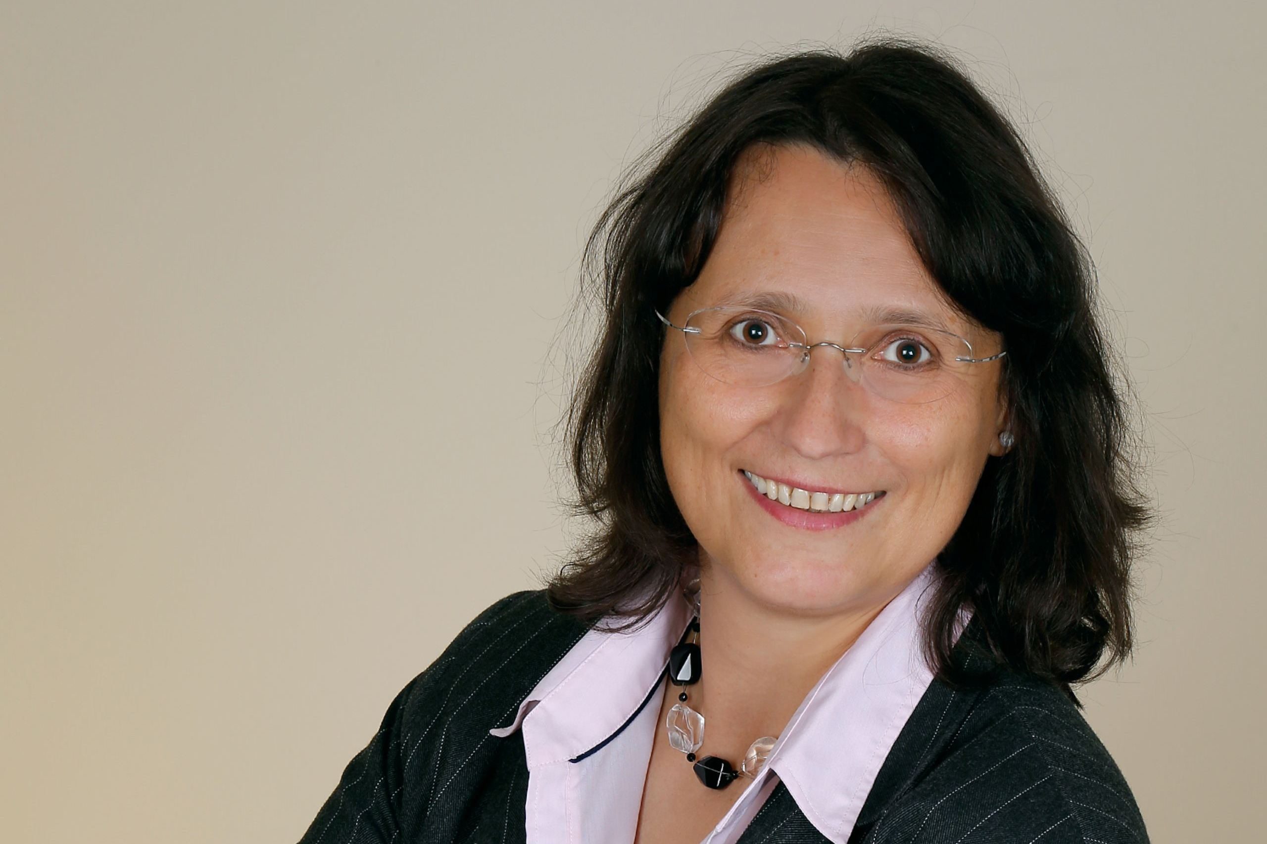 Mag.a Dr.in Linda Kreil